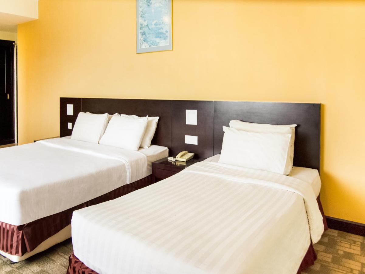Oyo 89693 Perkasa Hotel Keningau Near Hospital Keningau Екстер'єр фото