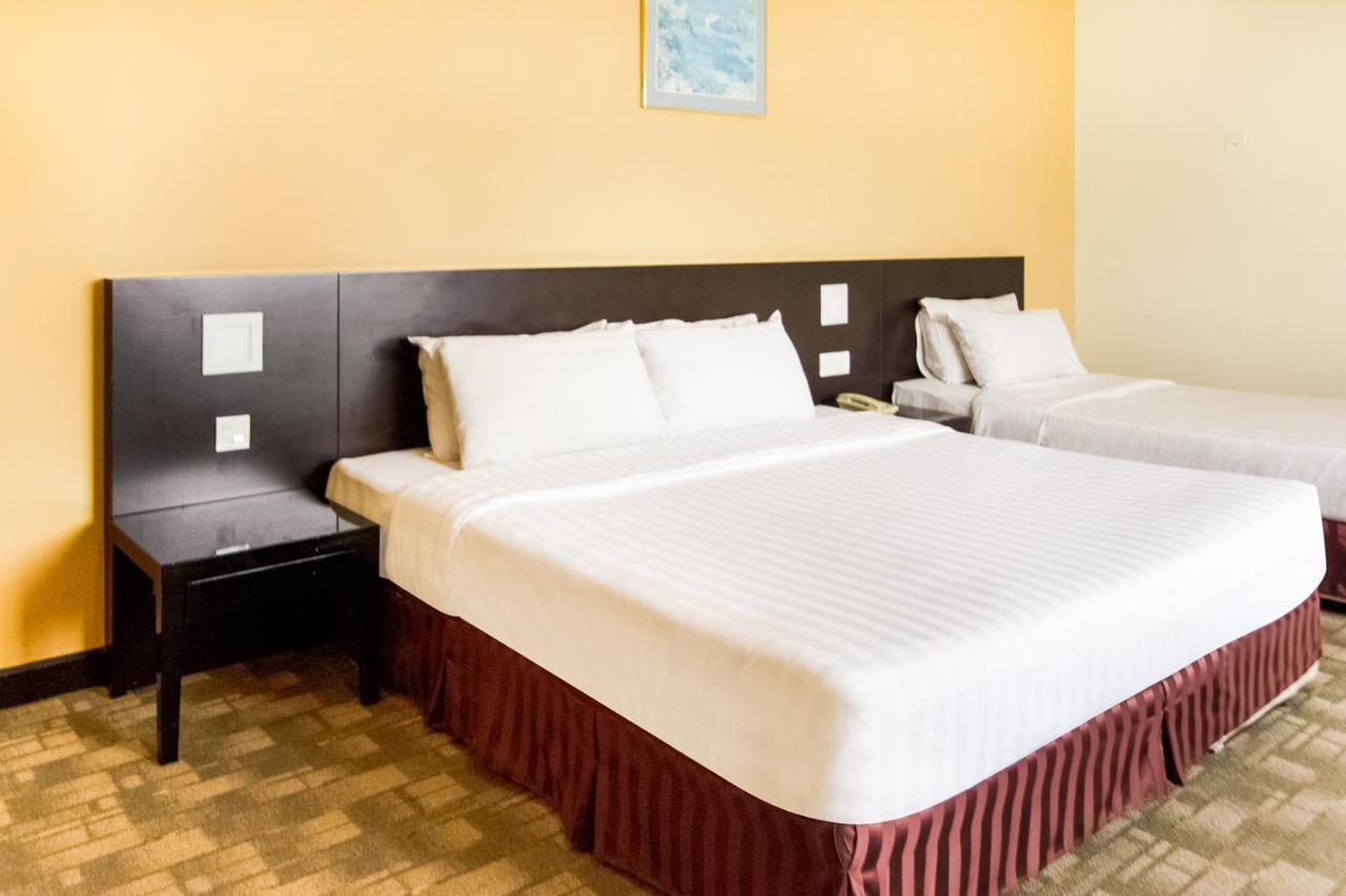 Oyo 89693 Perkasa Hotel Keningau Near Hospital Keningau Екстер'єр фото